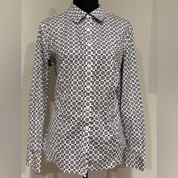 Talbots Tops - Talbots Geometric Print Wrinkle Resistant Button Down Shirt